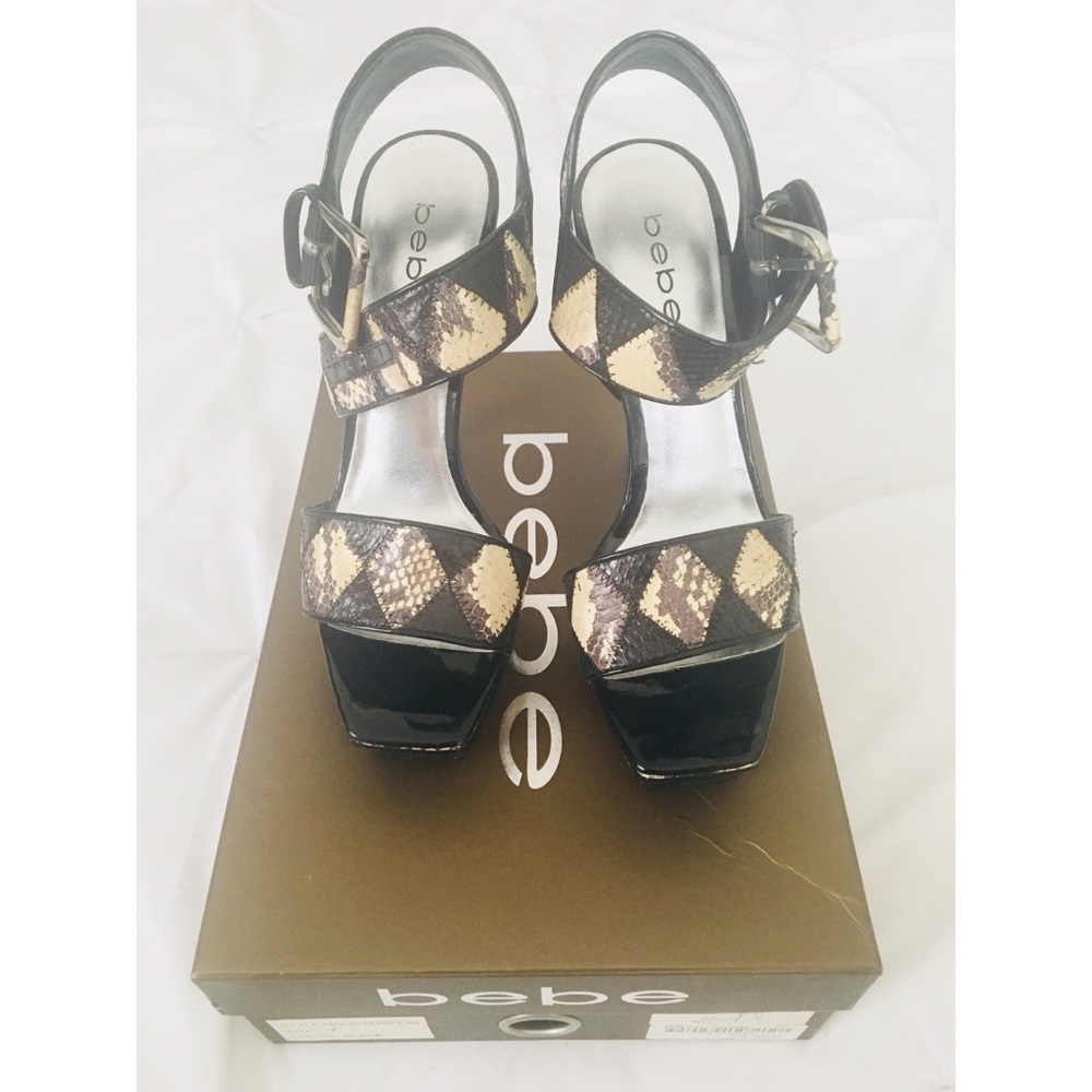 Bebe Morrocan Patchwork Snake/Black Pump
